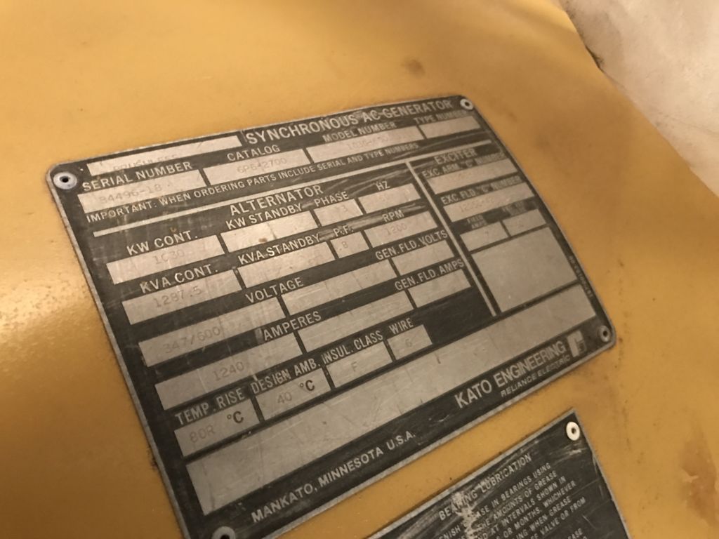 Reconditioned_Kato_6P6-2700_Generator_End624407980.jpg