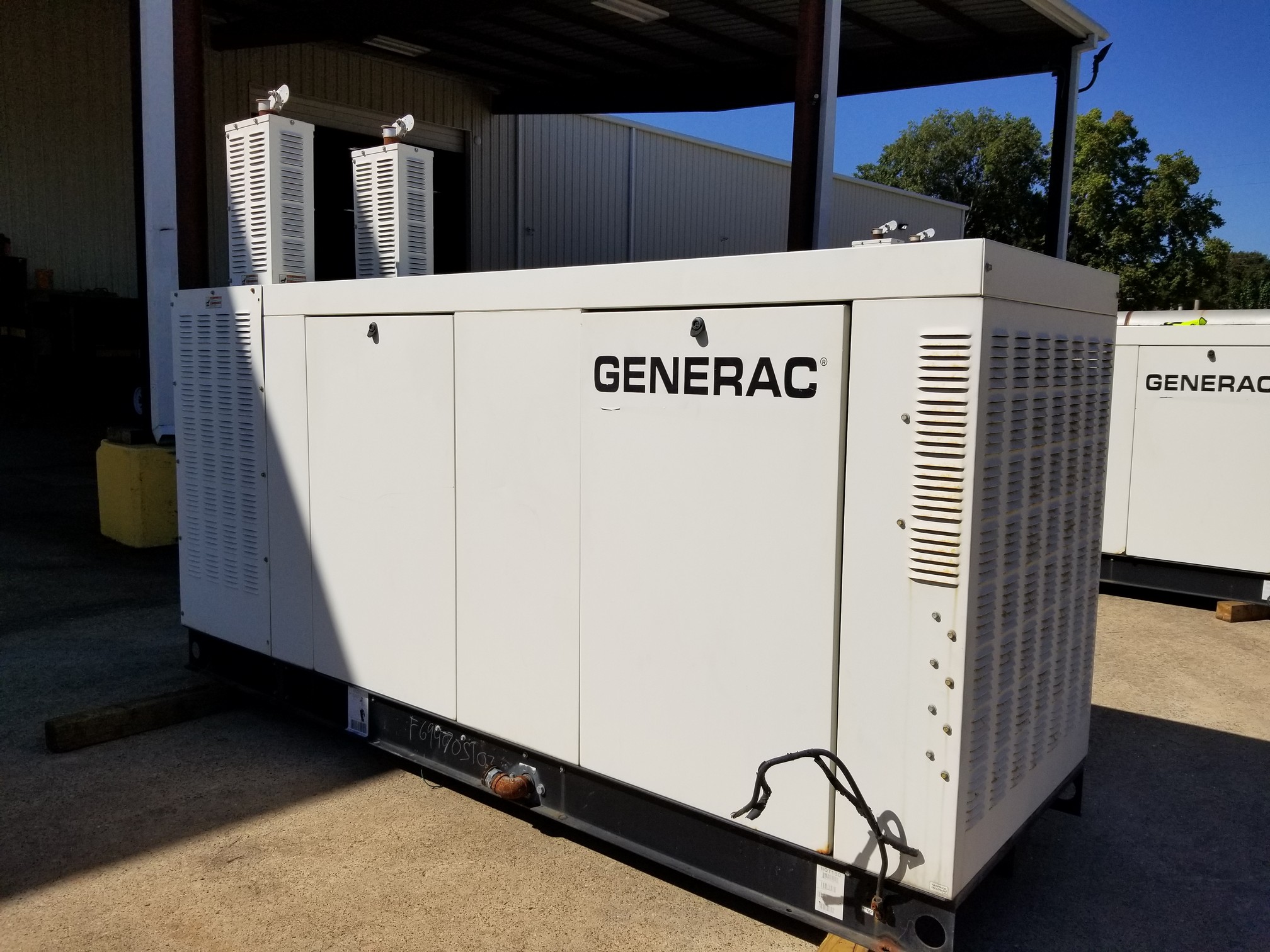 Used_Generac_150kW_Generator_Set294322501.jpg