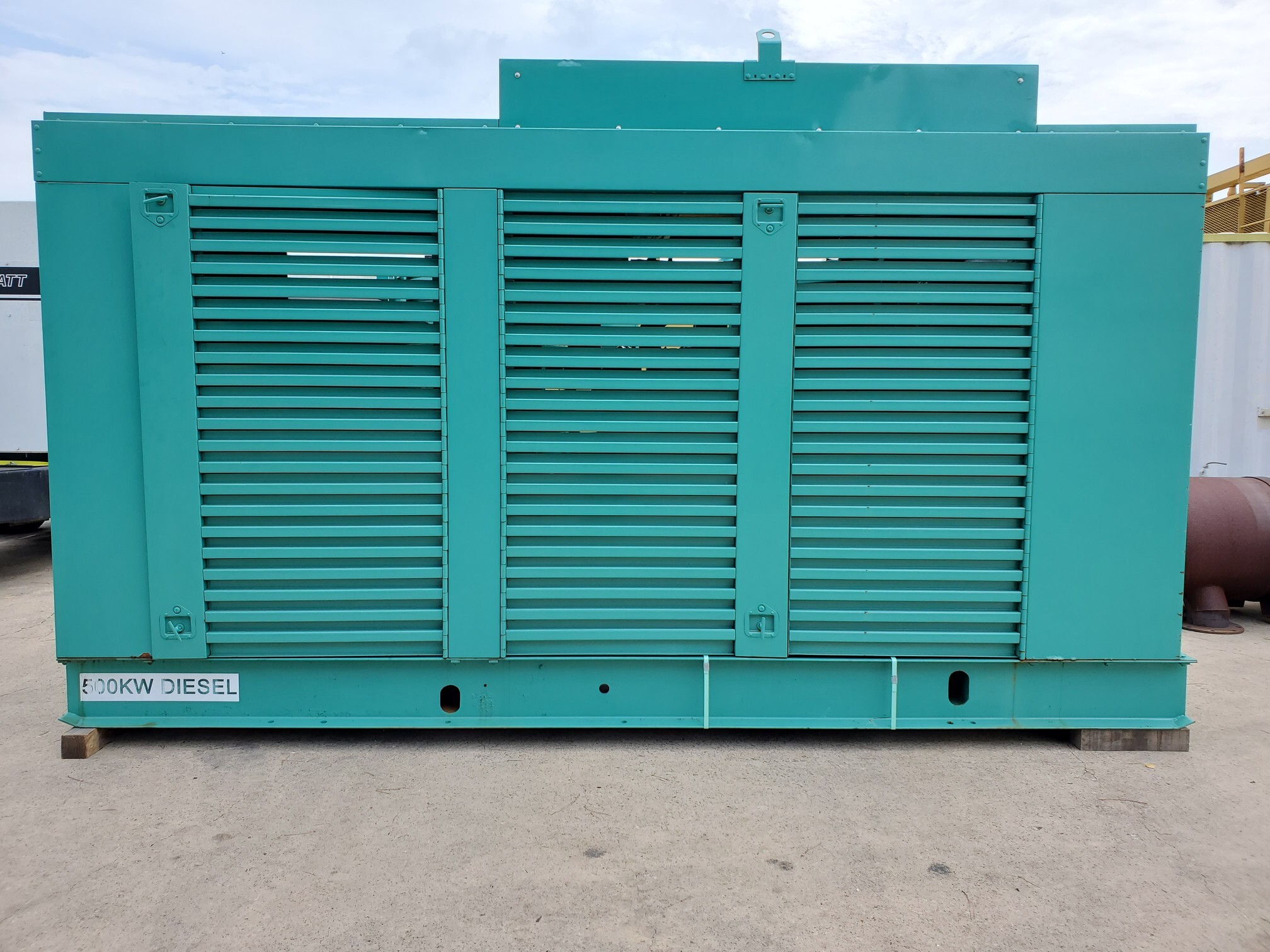 Cummins 500kW Generator (1) Cummins 500kW Generator (1)