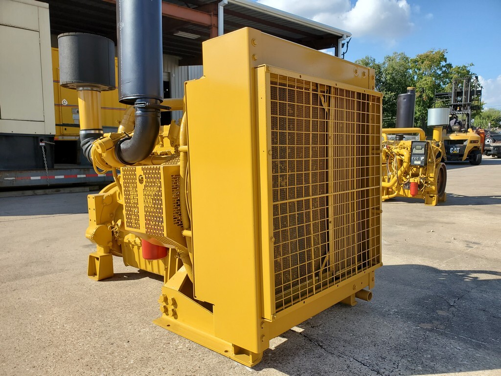 CAT C9 Engine (2) CAT C9 Engine (2)
