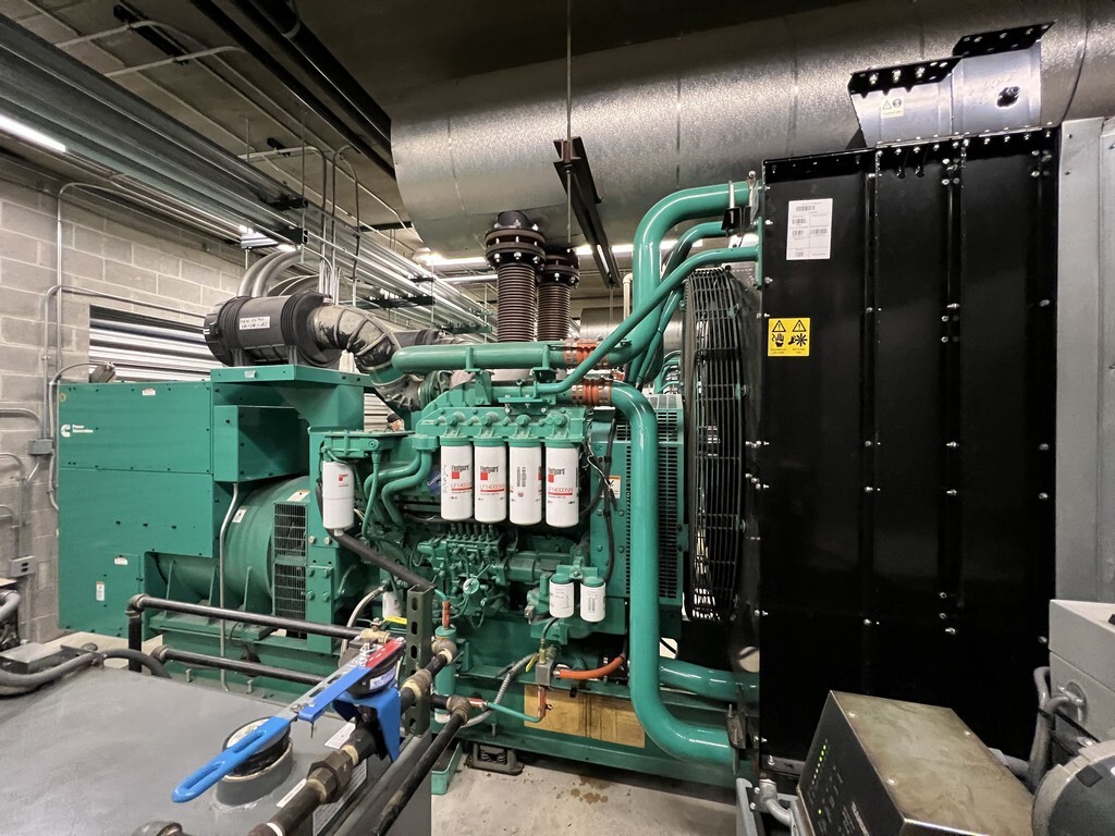 Cummins QST30 Generator Set (13) Cummins QST30 Generator Set (13)