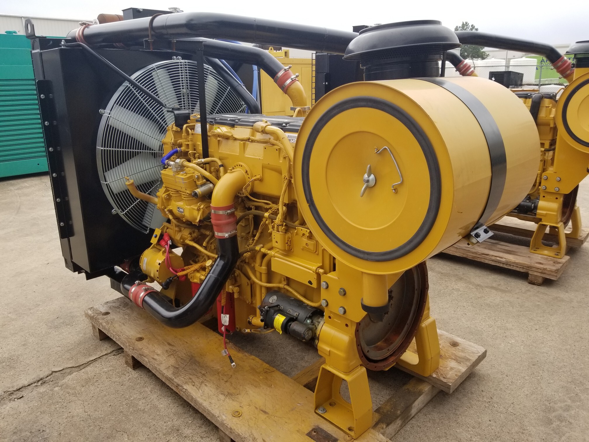 Surplus_CAT_C18_Industrial_Engine377308392.jpg