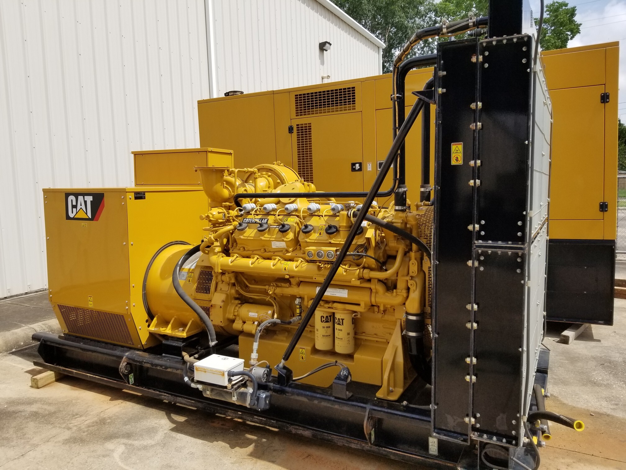 Surplus_CAT_G3412_TA_Generator_Set2135384907.jpg