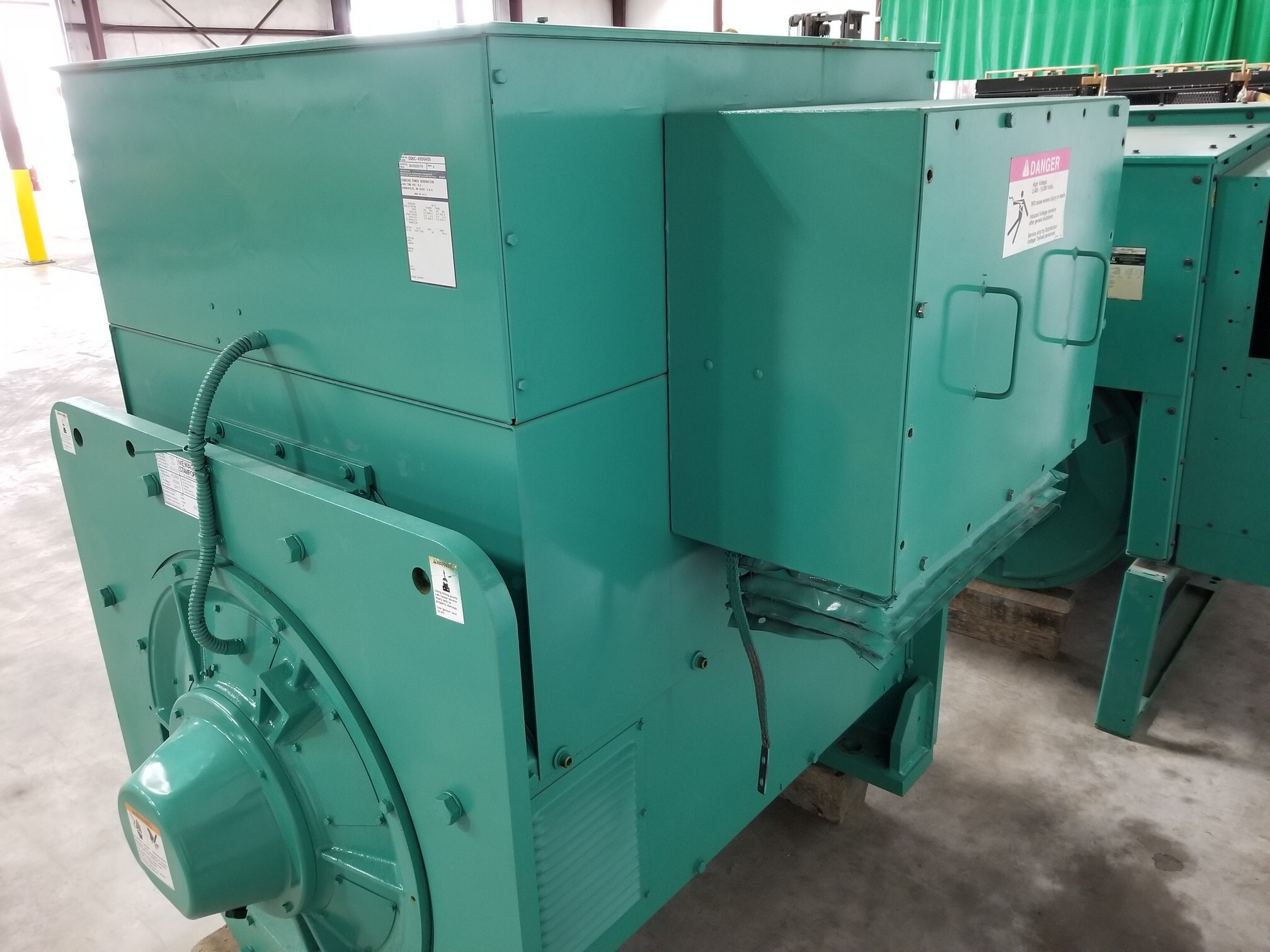 Used_Stamford_2000kW_4160V_Generator_End816044843.jpg Used_Stamford_2000kW_4160V_Generator_End816044843.jpg