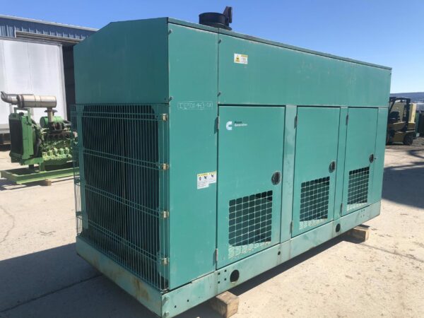 Cummins DFEK 500kW Generator Set (2) Cummins DFEK 500kW Generator Set (2)